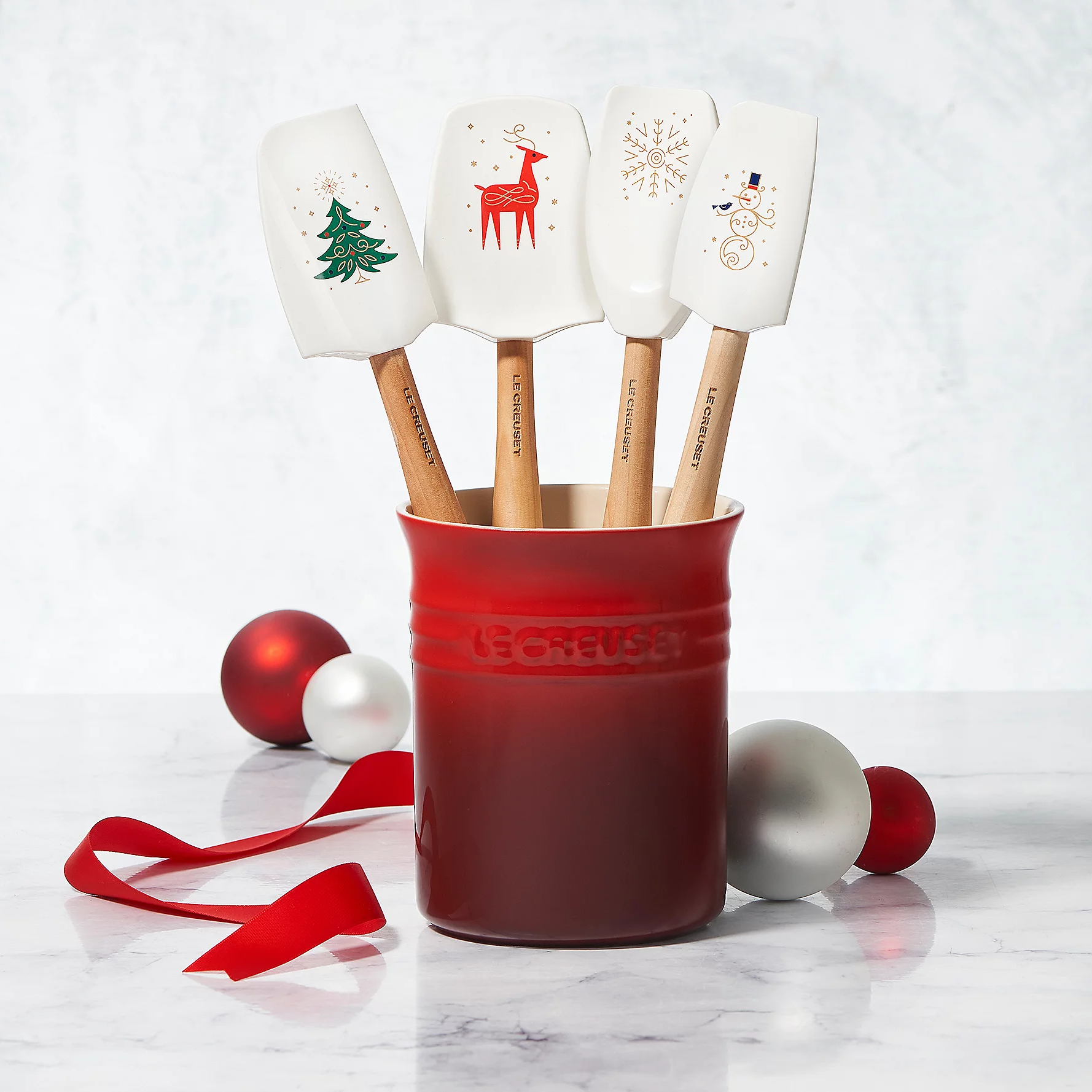 [C04] Le Creuset Noël Collection 5-Piece Utensil Set